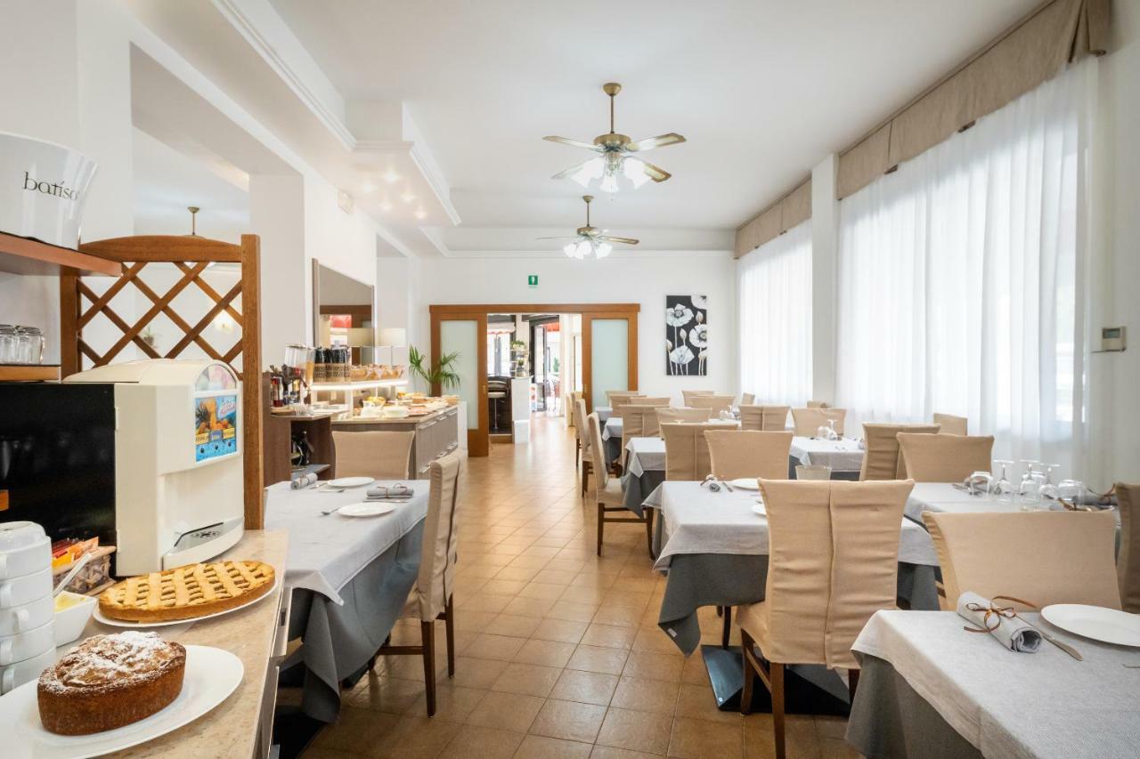 Hotel Stoccarda Caorle Exteriér fotografie